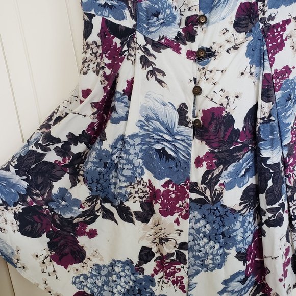 Blue/Purple/White UO romper - Picture 6 of 7